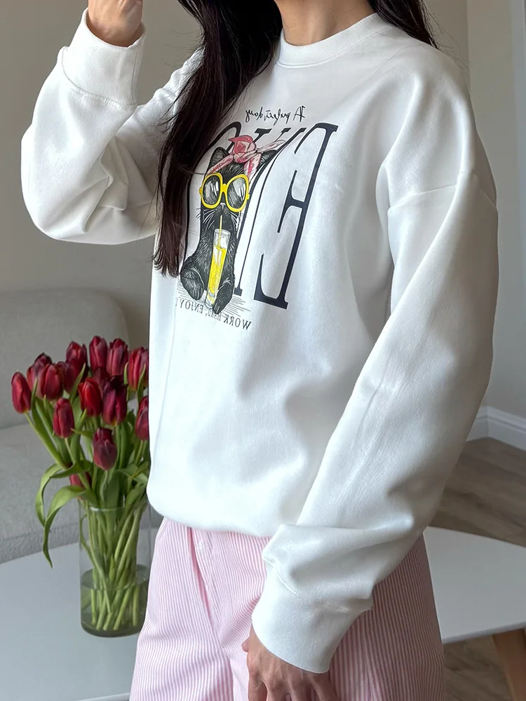Streamgirl Women Printed Sweatshirts Oversized White Tops Loose O Neck Pink Graphic Sweatshirts For Women Cotton Pullovers