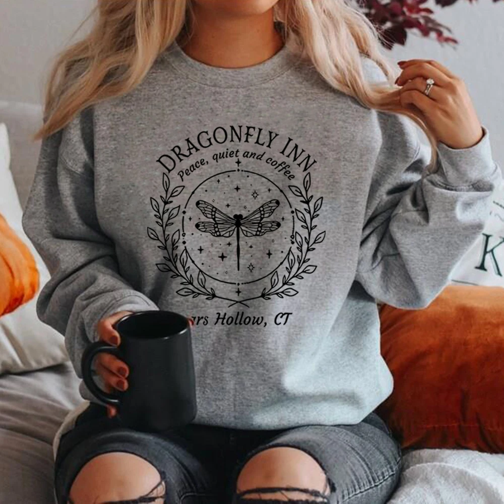 Stars Hallow Sweatshirt Dragonfly Sweater Dragonfly Lover Gifts Vintage Lukes Diner Sweatshirt Women Graphic Hoodies Streetwear