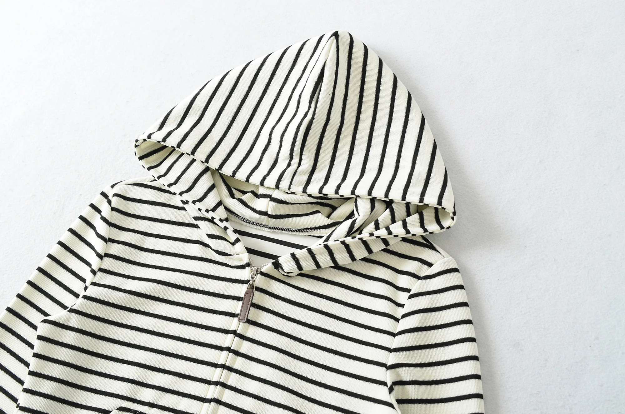 Autumn Women Pink White Stripes Zip Up Hooded Sweatshirt Long Sleeve Short Sweats Crop Jumper Black
