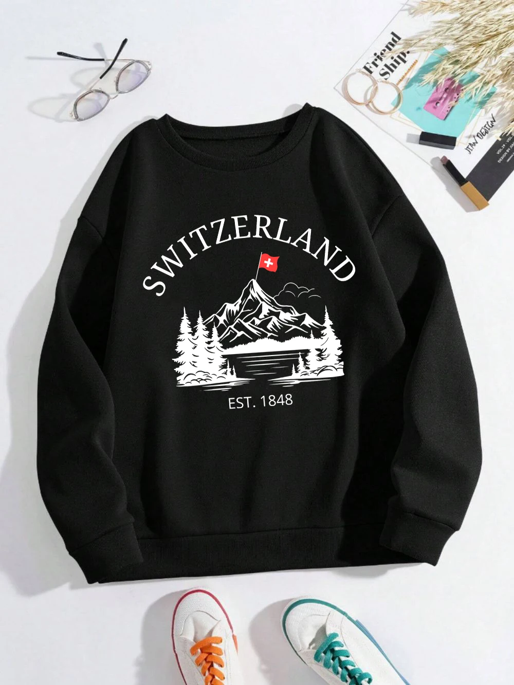 Switzerland Snow Mountain Design Women Sweatshirt Y2K Fleece Pullovers Crewneck Casual Streetwear Street Hip Hop Clothes