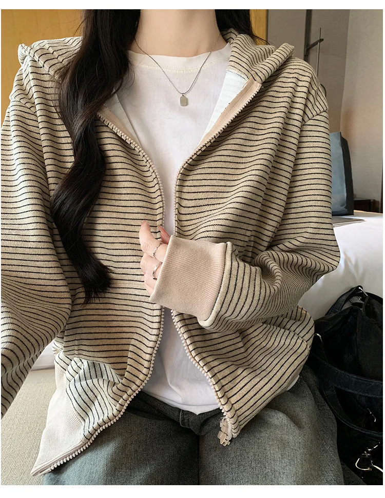 American Retro Loose Striped Hoodie for Women Autumn 2026 Zip Up Long Sleeve Sweatshirt Woman Lazy Casual Short Hooded Jackets