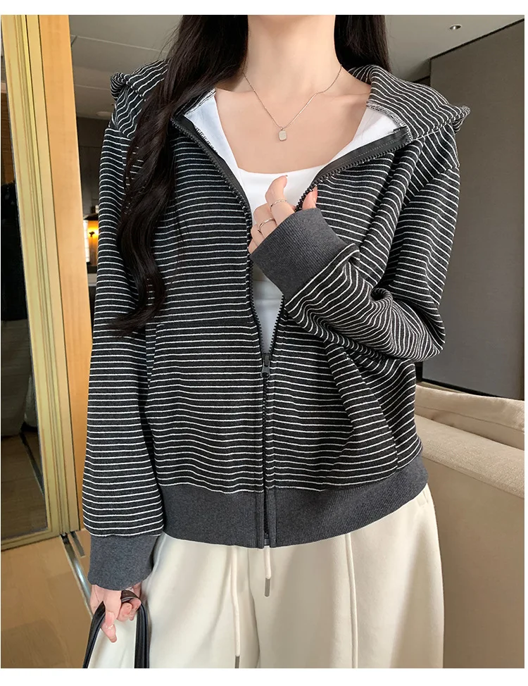 American Retro Loose Striped Hoodie for Women Autumn 2026 Zip Up Long Sleeve Sweatshirt Woman Lazy Casual Short Hooded Jackets