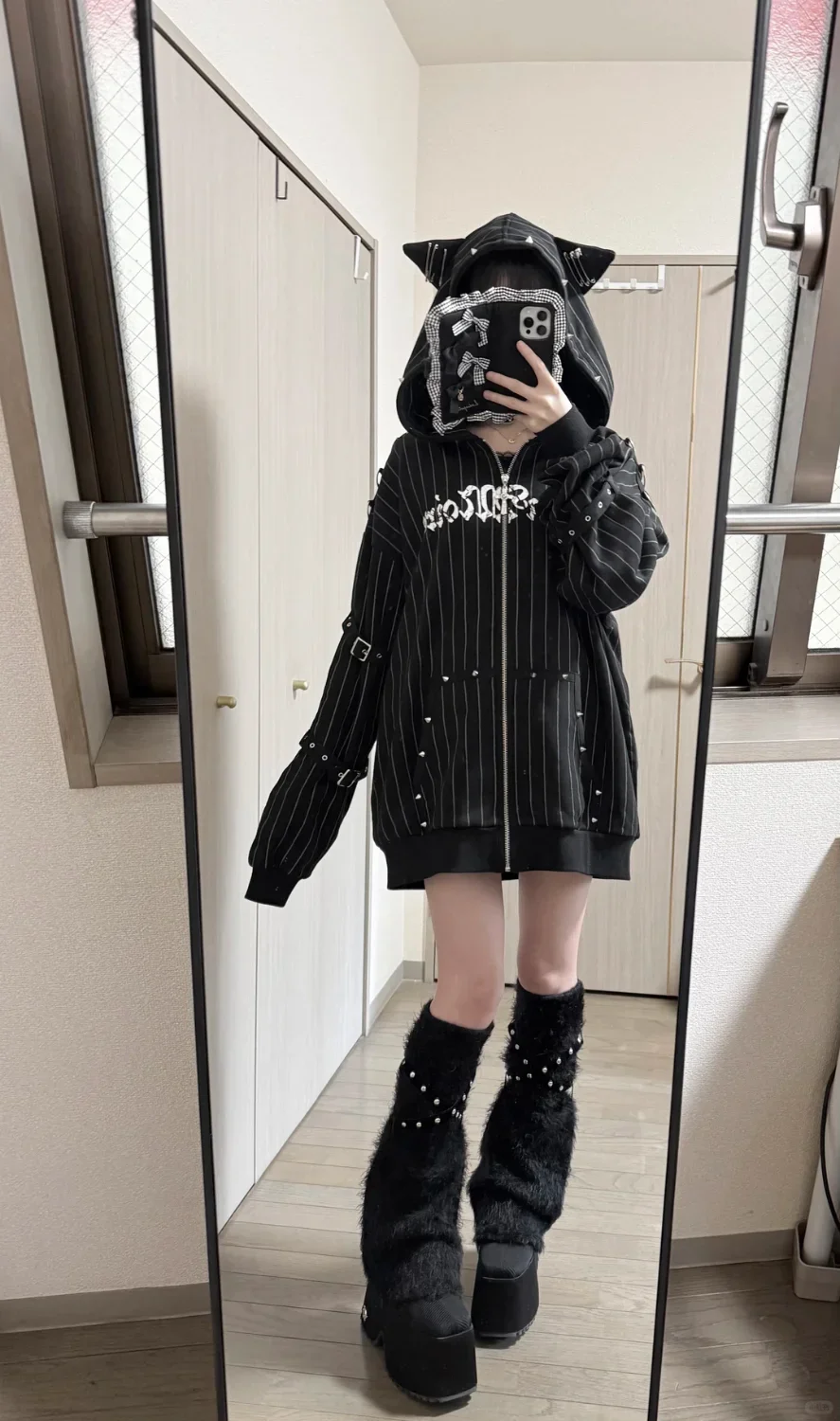 Japanese Subculture Gothic Punk Zip Up Hoodie Women Fur Trim Lace Up Buckle Detail Graphic Print Vintage Oversized Streetwear
