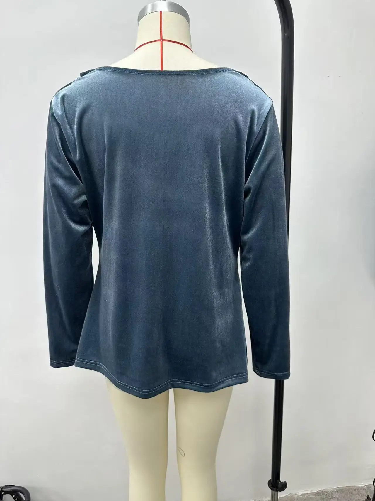 Woman's Casual Gold Velvet Top Spring Autumn Fashion Solid Swing Collar Long-sleeved Loose Tops Daily Versatile Ladies Blouses