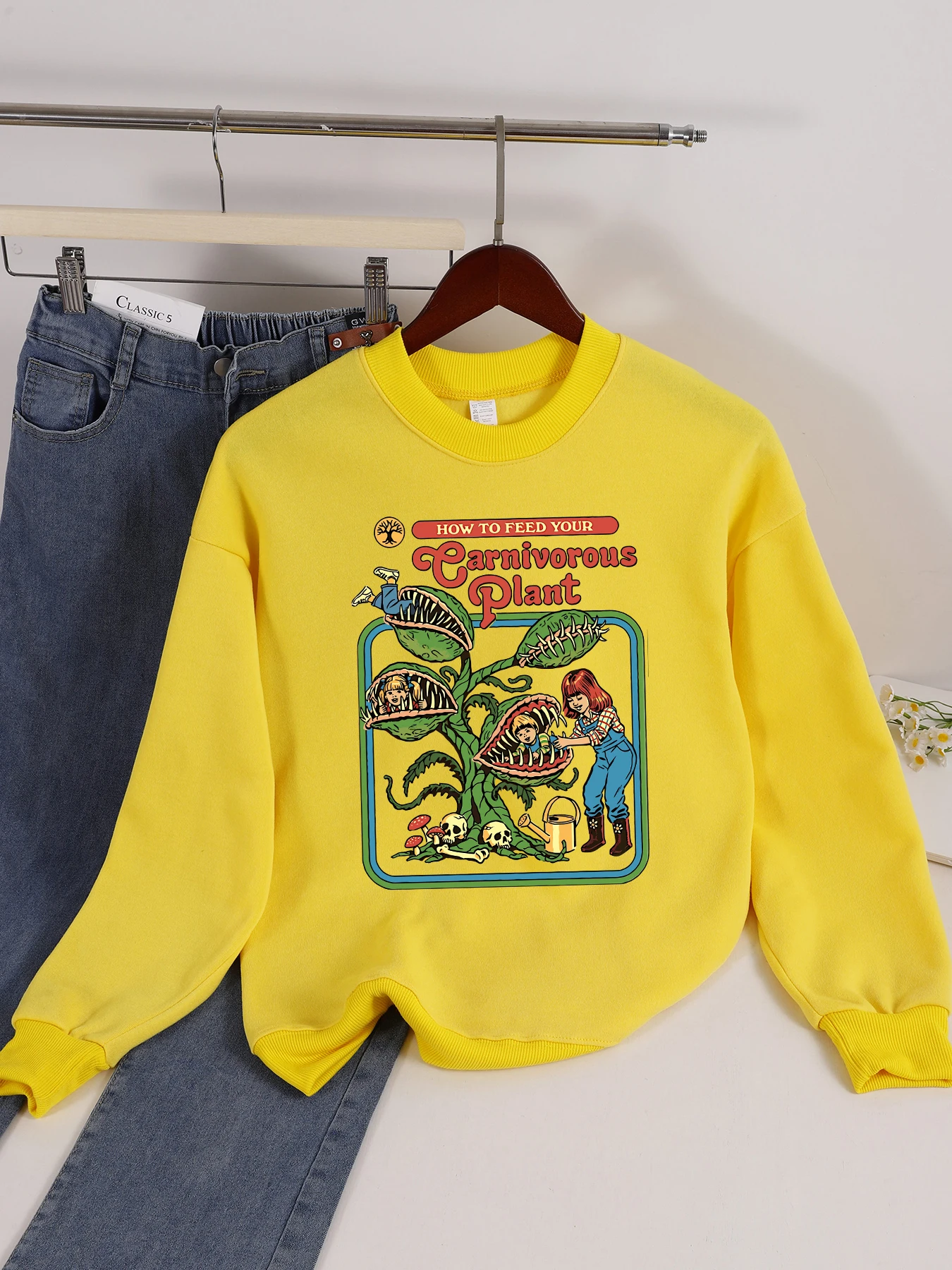 Earnivorous Plant Design Women Sweatshirt Fashion Warm Pullovers Casual Loose Soft Streetwear Autumn Fleece Female Clothing