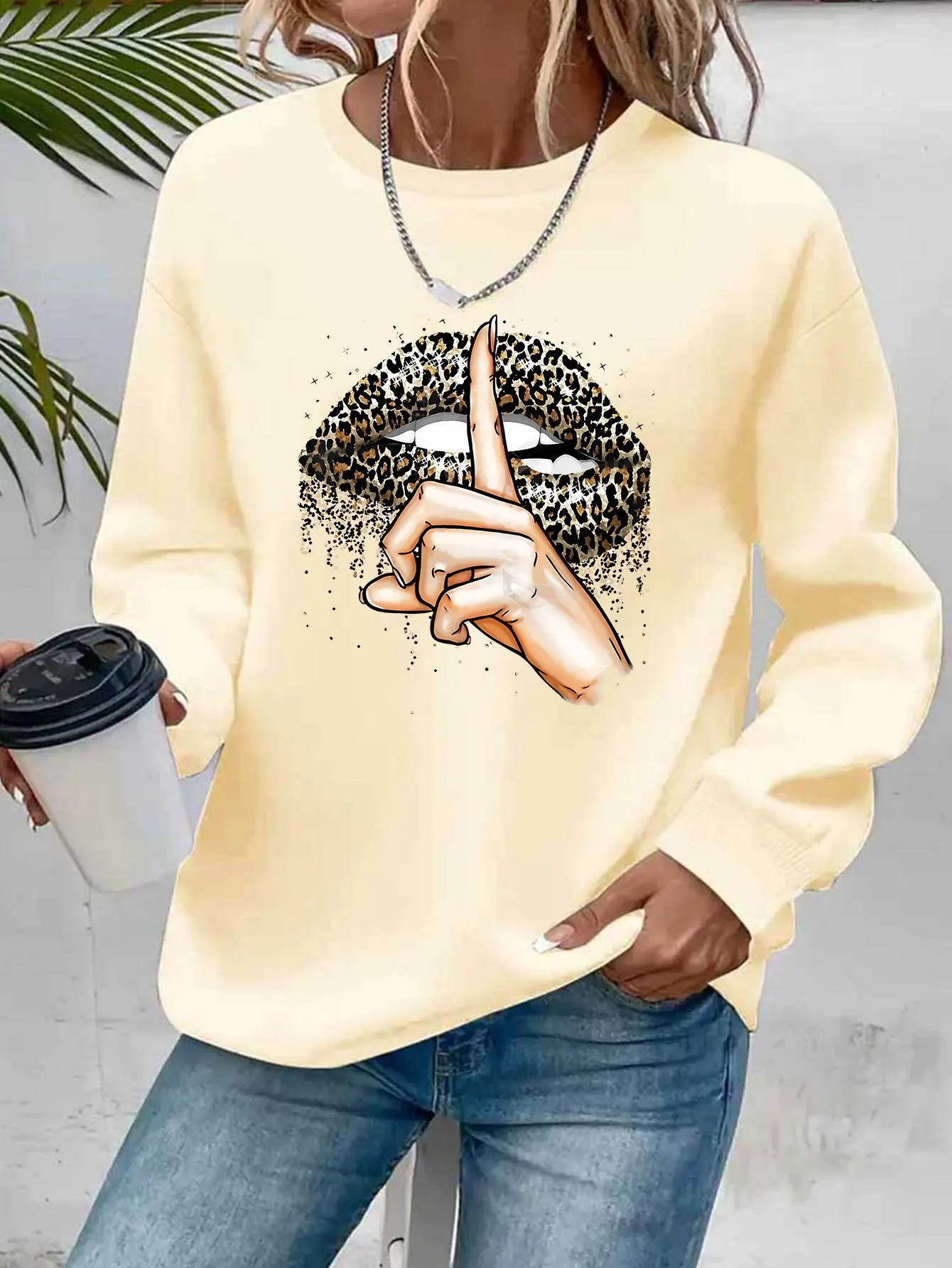 Women's Autumn and Winter Loose Casual Comfortable Letter Pattern Printed Velvet Long-Sleeved Round Neck Hoodie Pullover