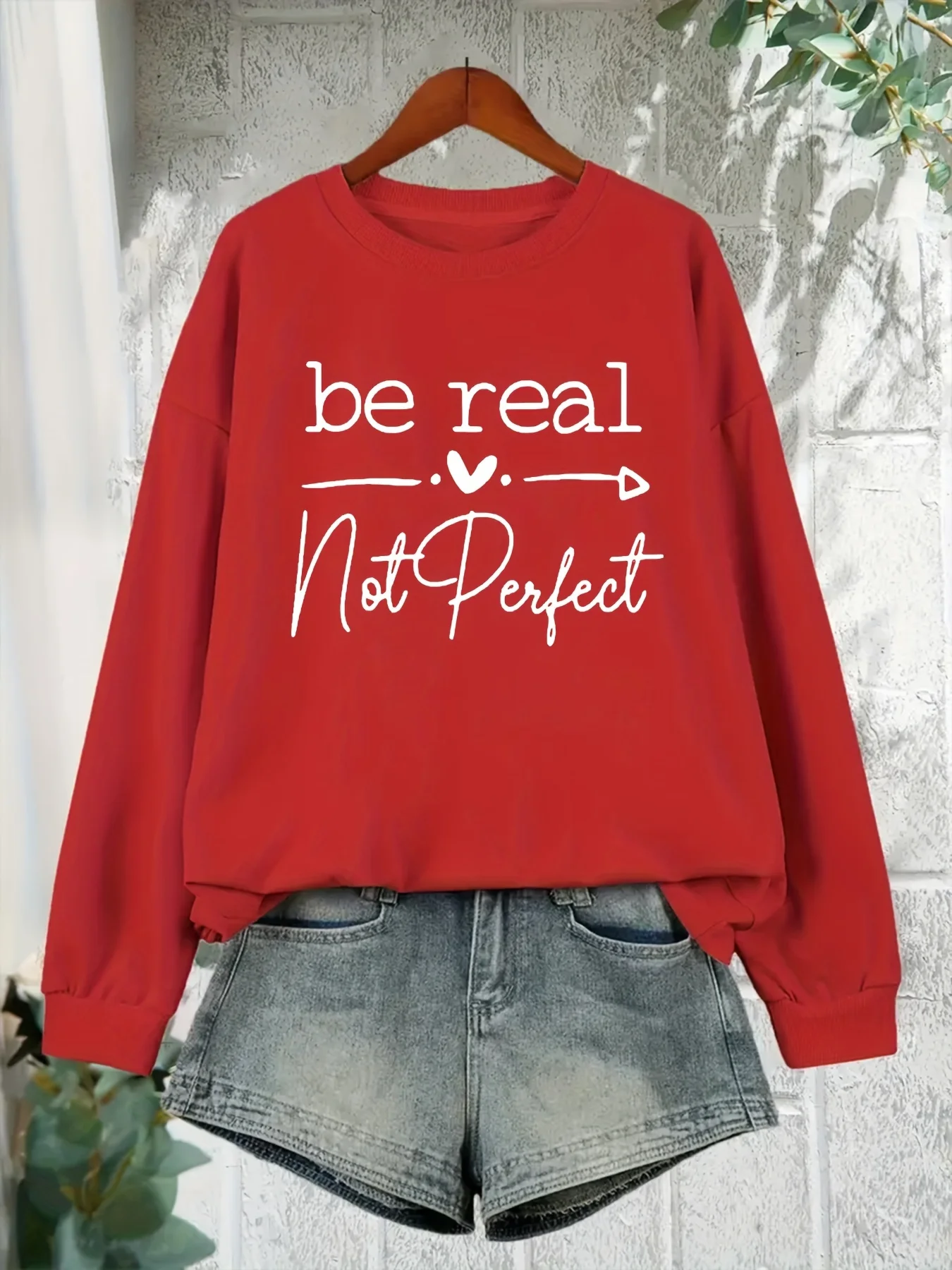 Women's Autumn and Winter Loose Casual Comfortable Letter Pattern Printed Velvet Long-Sleeved Round Neck Hoodie Pullover