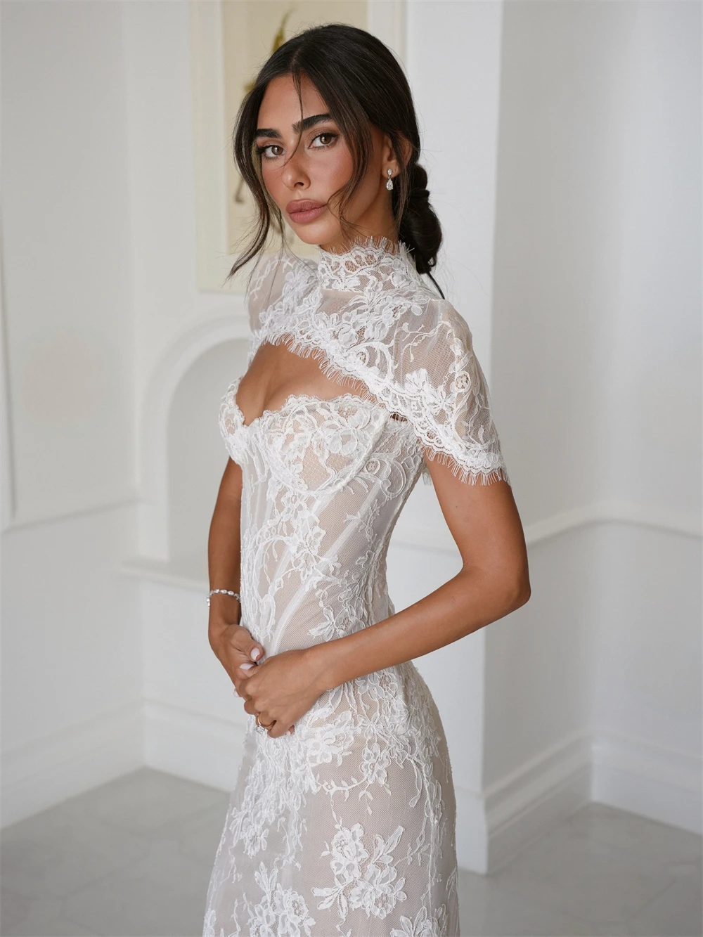Kyoto Customized White Floral Lace Corset Wedding Dress Detachable High‑Neck Cape Vestidos De Noche Floor-Length Robe De Mariée