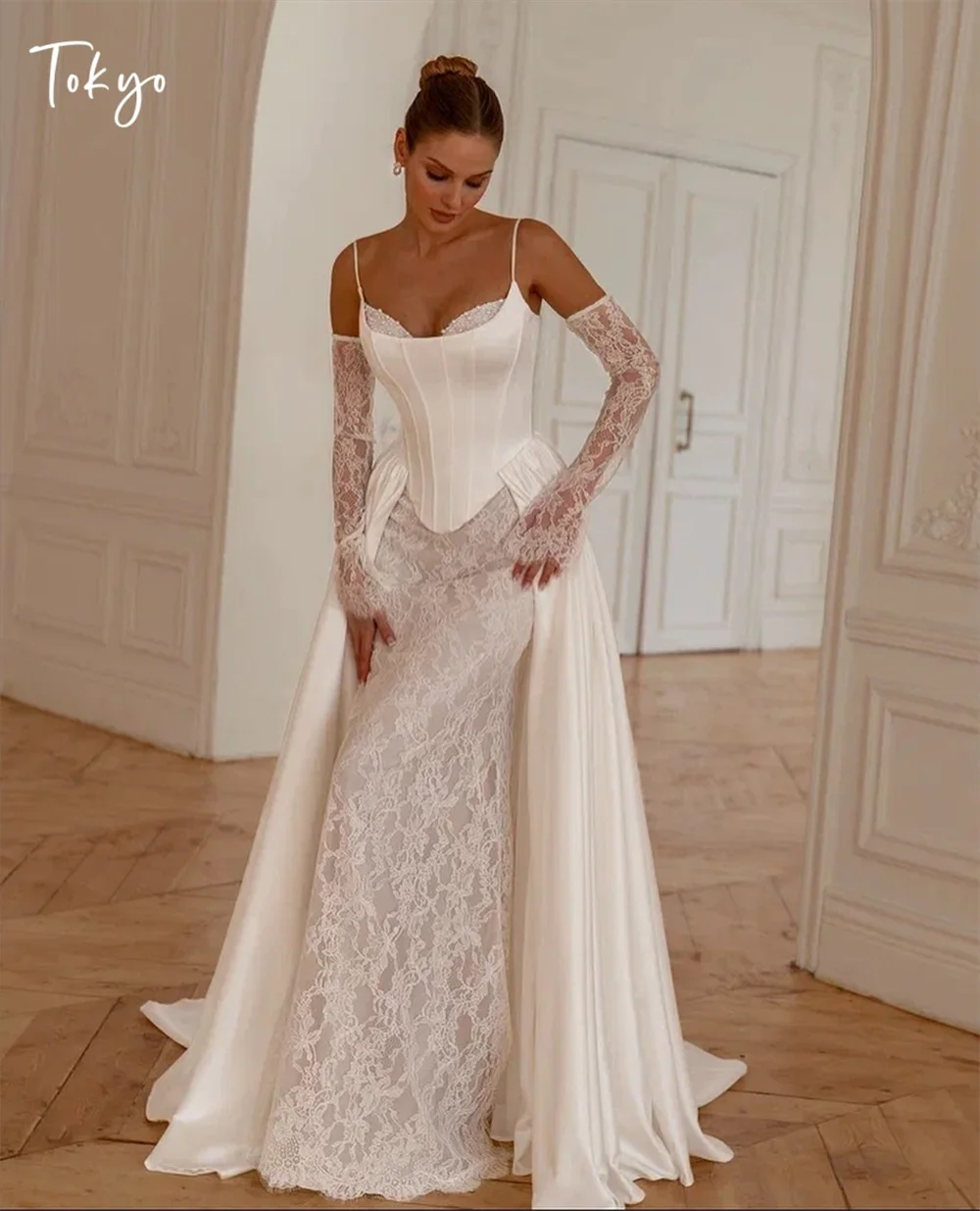Tokyo Customized Elegant Strapless Wedding Dresses Detachable Sleeves Train Back Zip Bridal Gowns White Mermaid Wedding Gowns