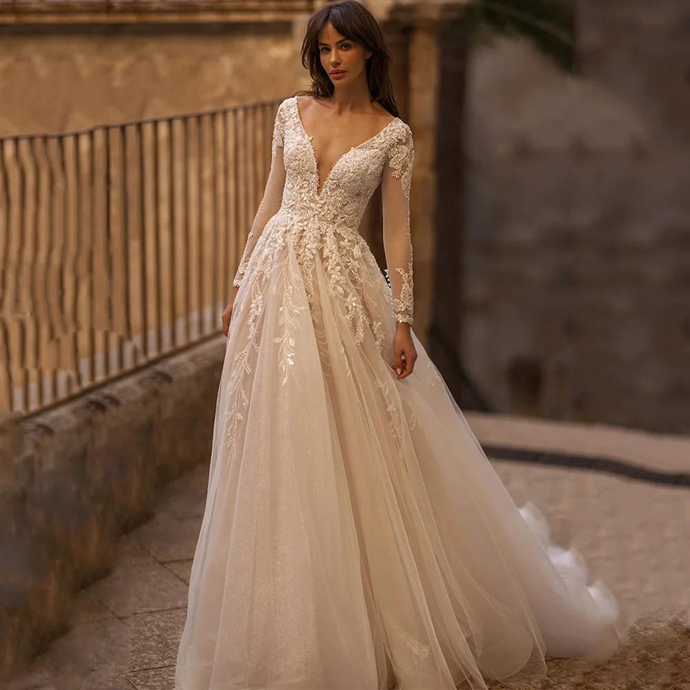Woman Wedding Dress Customized Long Sleeves V Neck Beading Applique Sweep Train Illusion Back Buttons A Line Bridal Gowns