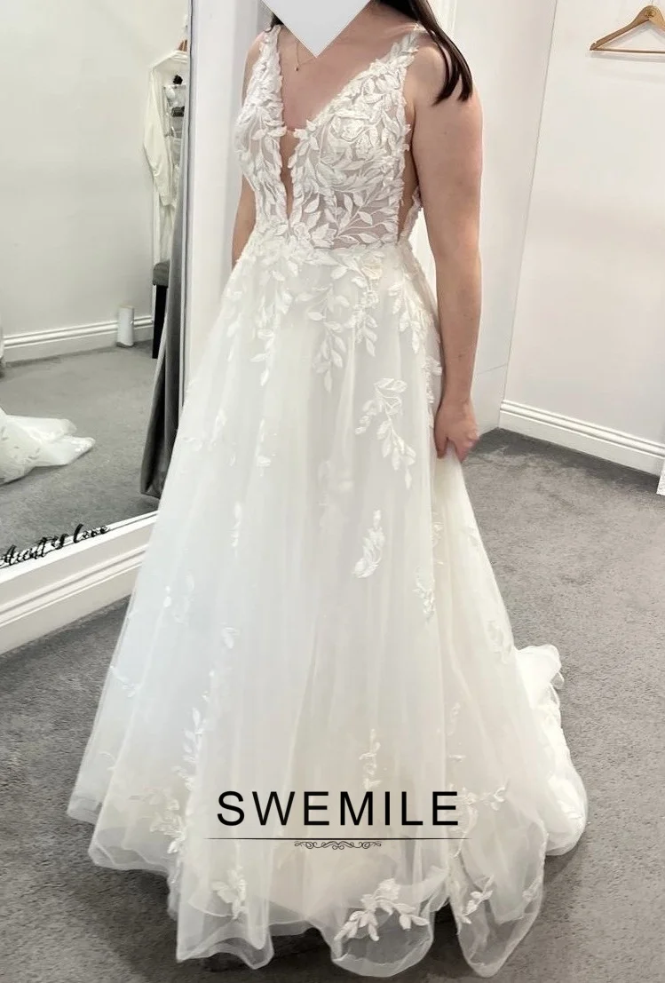 SWEMILE Fashion Aline Wedding Dresses V-neck Custom-Made Court Train Appliques Sleeveless Robe De Mariée Engagement Plus Size