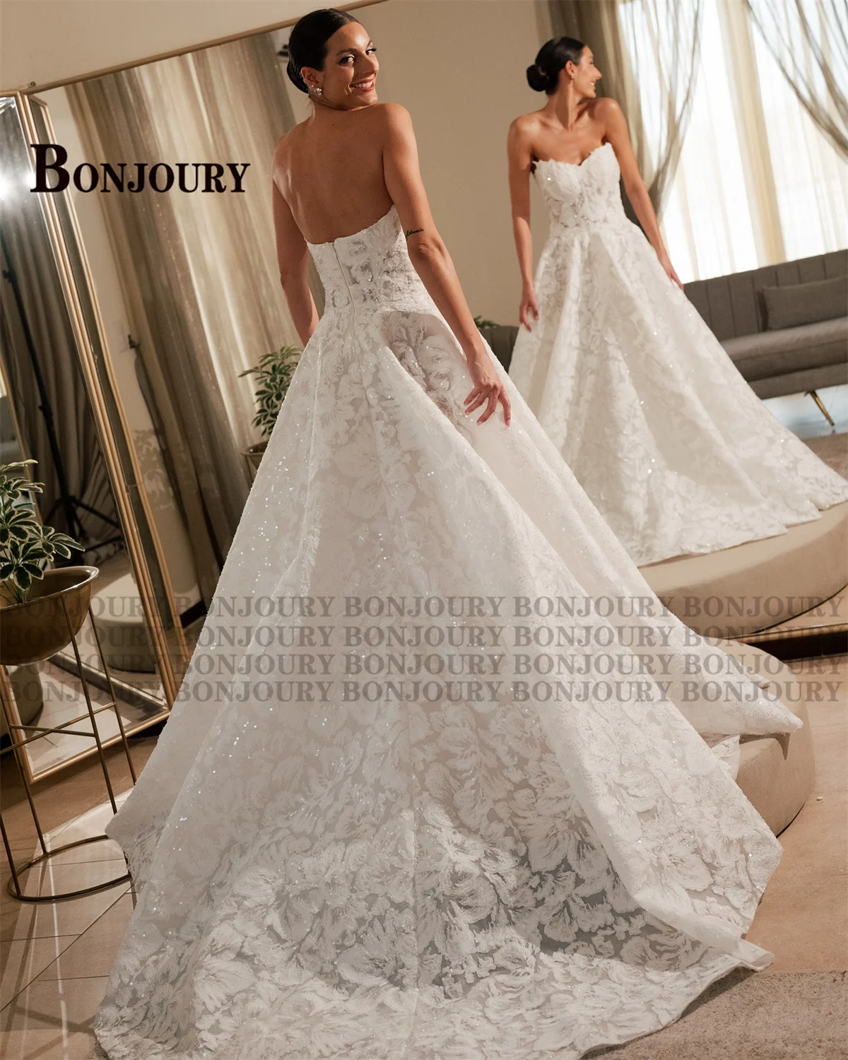 BONJOURY Dapper Wedding Dresses for Women A-line Sleeveless Zipper Sleeveless Court Train Vestido De Casamento Customized