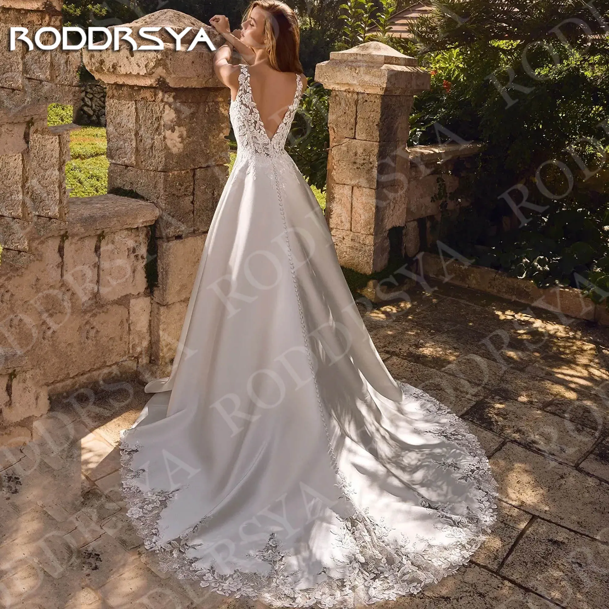RODDRSYA Wedding Dress Sleeveless Illusion O-Neck Applique Lace Satin Bridal Dresses Open Back Customized Robes De Mariée 2026