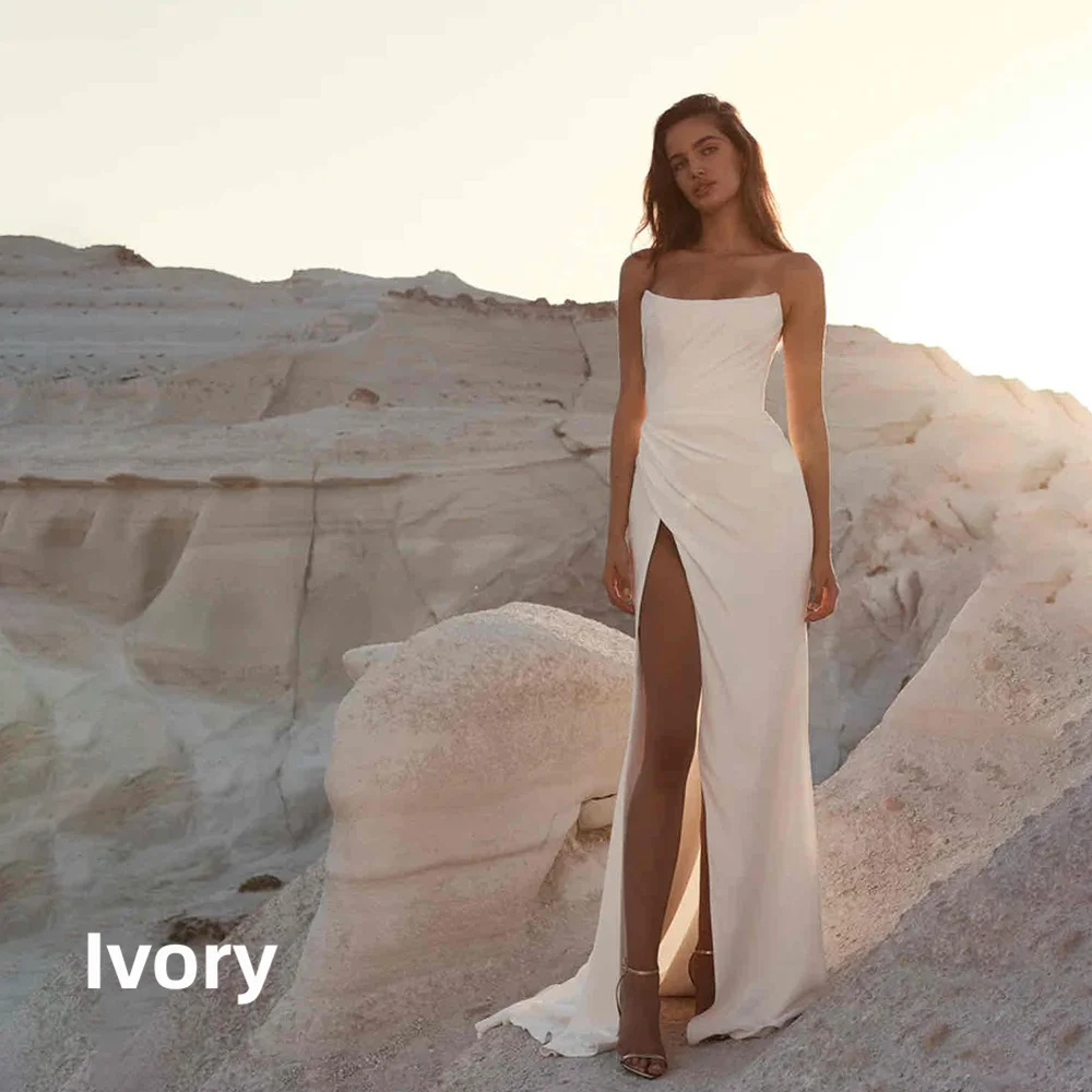 Simple Soft Satin Mermaid Wedding Dress Strapless Sleeveless Side Split Bridal Gown Ruched Beach Bride Dress Robe De Mariée 2026