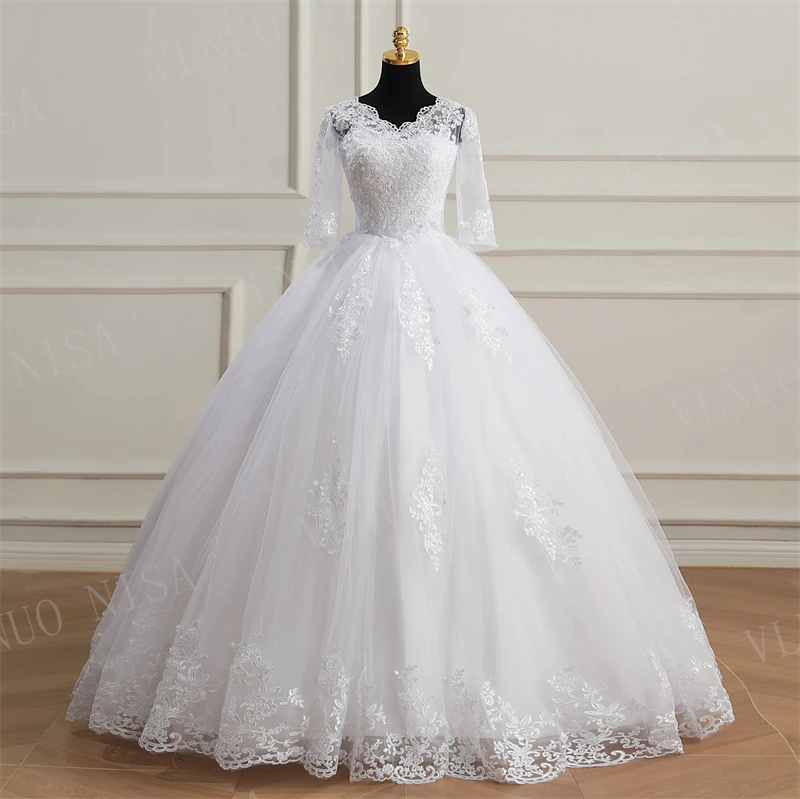 Fashion Classic Luxury Lace V Neck Ball Gown White Wedding Dresses Half Sleeve Princess Illusion Appliques Bridal Gown Casamento