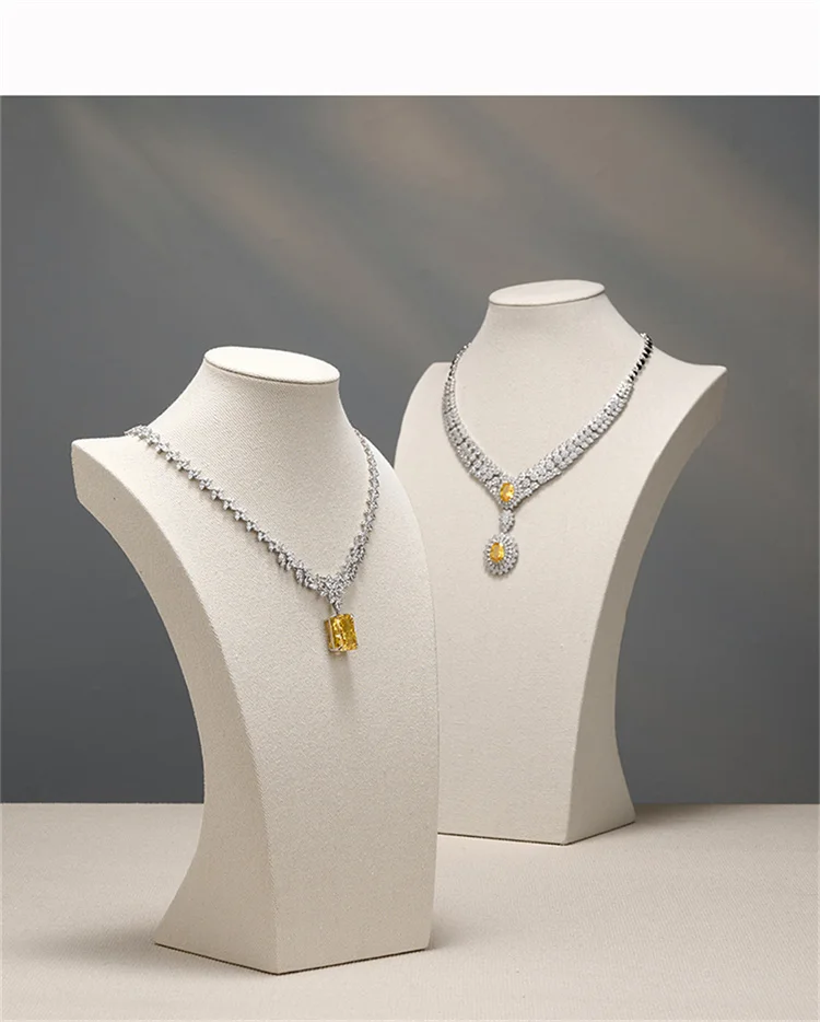 Oirlv Mannequin Linen Necklace Pendant Chain Jewelry Bust Neck Display Stand Jewelry Holder Necklace Pendant Window Display Prop
