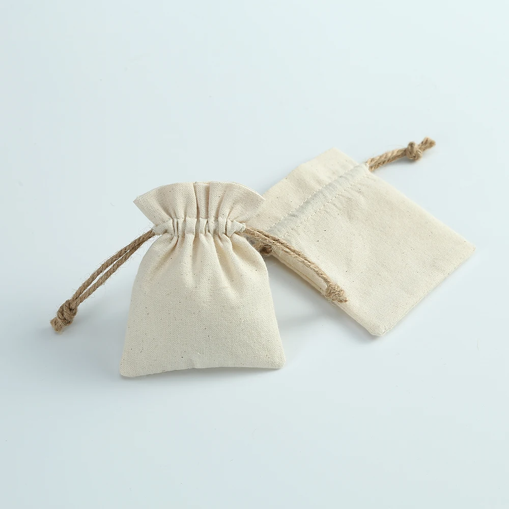 50 Cotton Burlap Jewelry Packaging Pouches Organizer Wedding Christmas Party Candy Bag Present Mariage Jute Drawstring Gift Bag