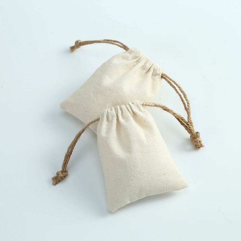 50 Cotton Burlap Jewelry Packaging Pouches Organizer Wedding Christmas Party Candy Bag Present Mariage Jute Drawstring Gift Bag