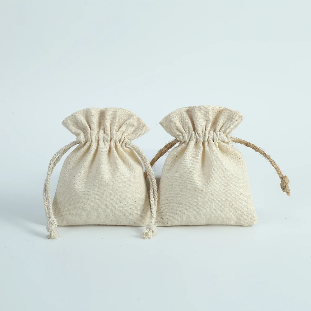 50 Cotton Burlap Jewelry Packaging Pouches Organizer Wedding Christmas Party Candy Bag Present Mariage Jute Drawstring Gift Bag