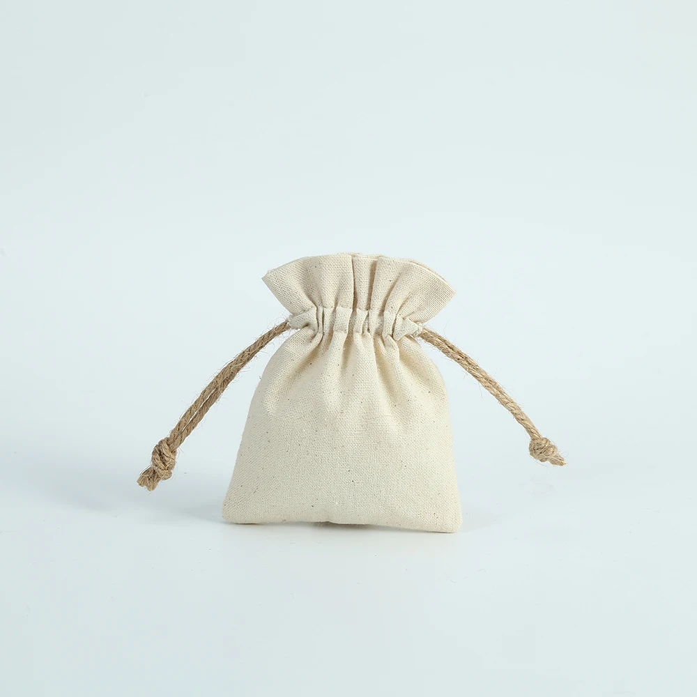50 Cotton Burlap Jewelry Packaging Pouches Organizer Wedding Christmas Party Candy Bag Present Mariage Jute Drawstring Gift Bag