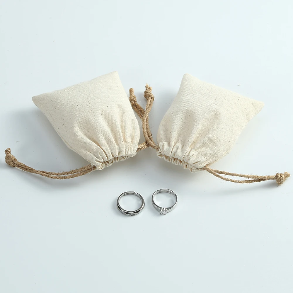 50 Cotton Burlap Jewelry Packaging Pouches Organizer Wedding Christmas Party Candy Bag Present Mariage Jute Drawstring Gift Bag