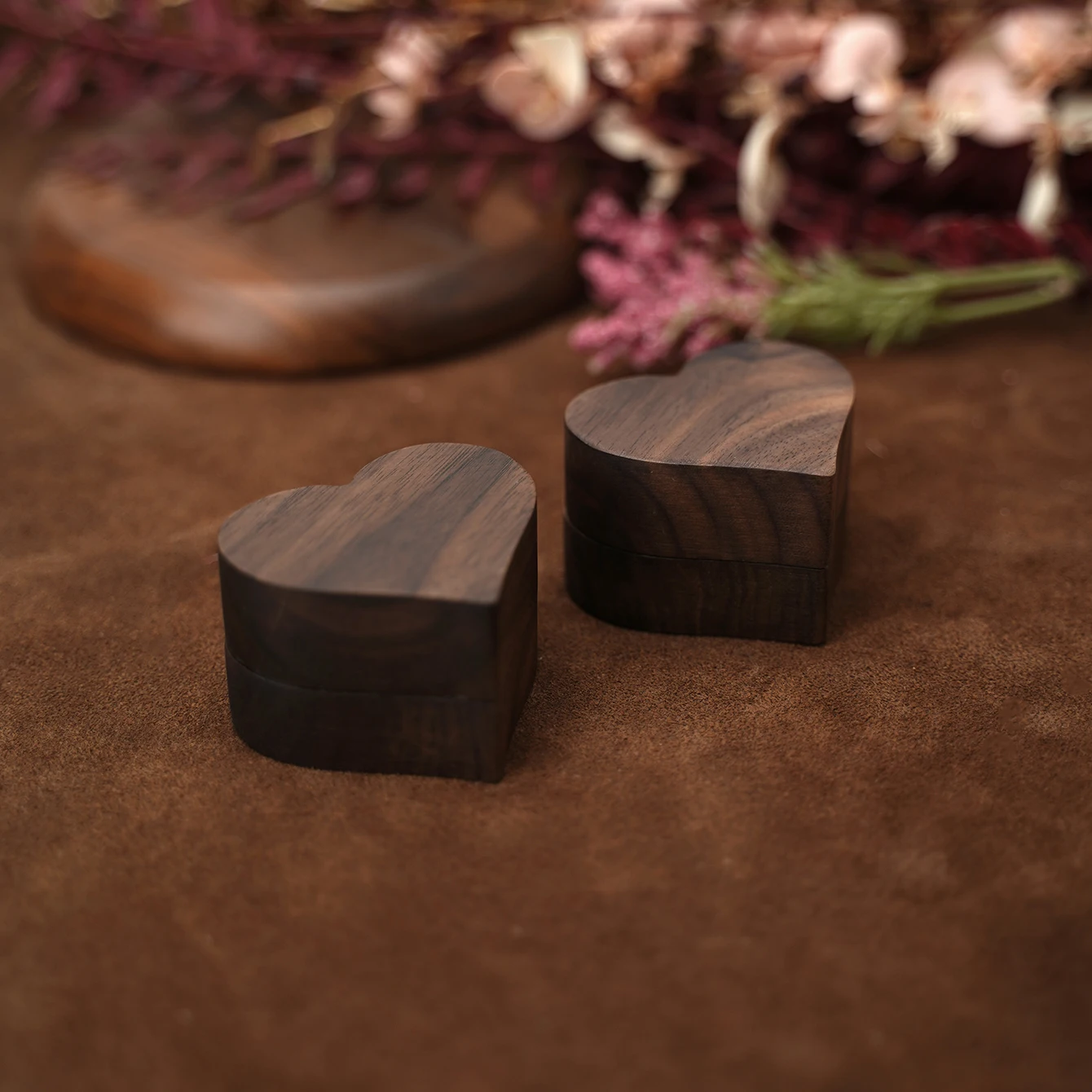 Vintage Wood Heart-Shaped Ring Jewelry Box, Magnetic Jewelry Organizer with Drawer, Wedding Engagement Gift, Ring Storage Case