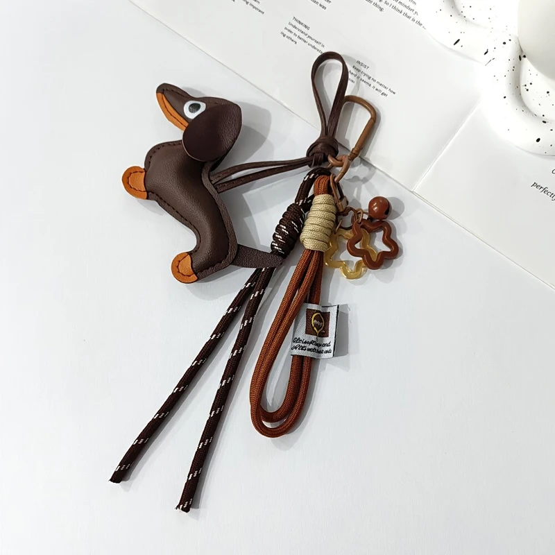 1PC Dachshund Keychain Bag Charm Mini Star PU Leather Creative Gift for Women Purse Car Hanging Chatm Accessories