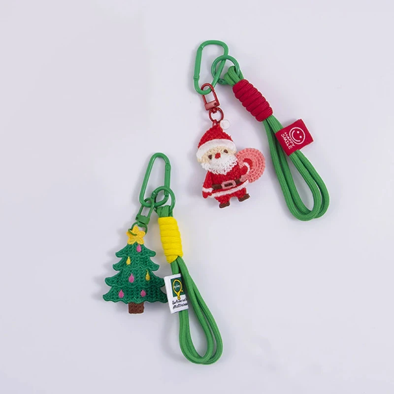 Lovely Weave Christmas Pendant Elk Cartoon Santa Claus Keychain Bag Pendant Charm New Year Gift Christmas Keyring Accessories