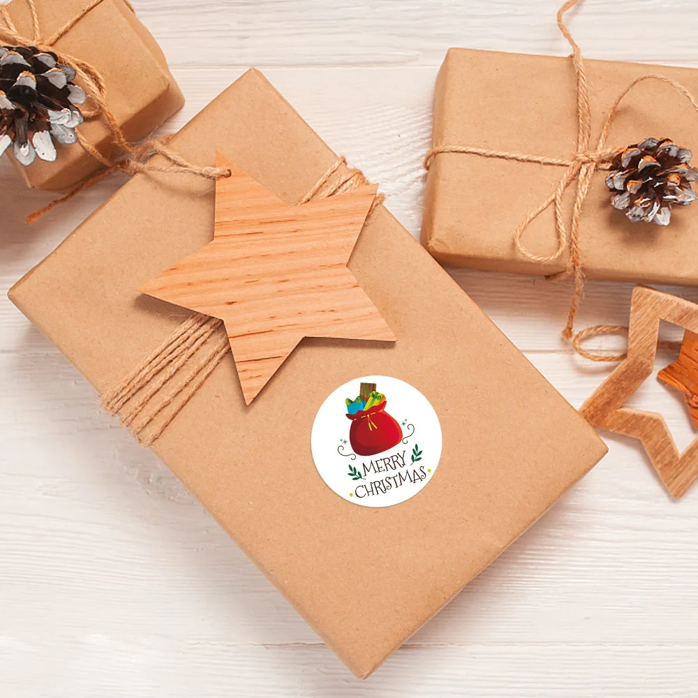 500pcs Merry Christmas Stickers 1 inch Round Christmas Tags Stickers for Kids Gift Baking Package Envelope Stationery Decor