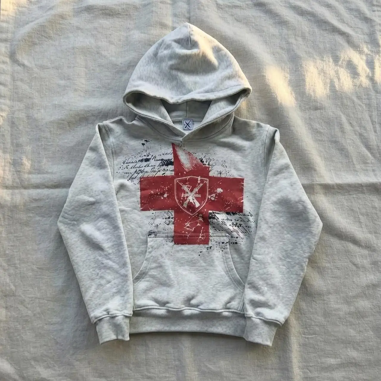 Hip Hop Safety Cross Print Hoodies Streetwear Sweatshirt Light Grey Pullover Harajuku Y2k Casual Hoodie Tracksuit Men Clothing