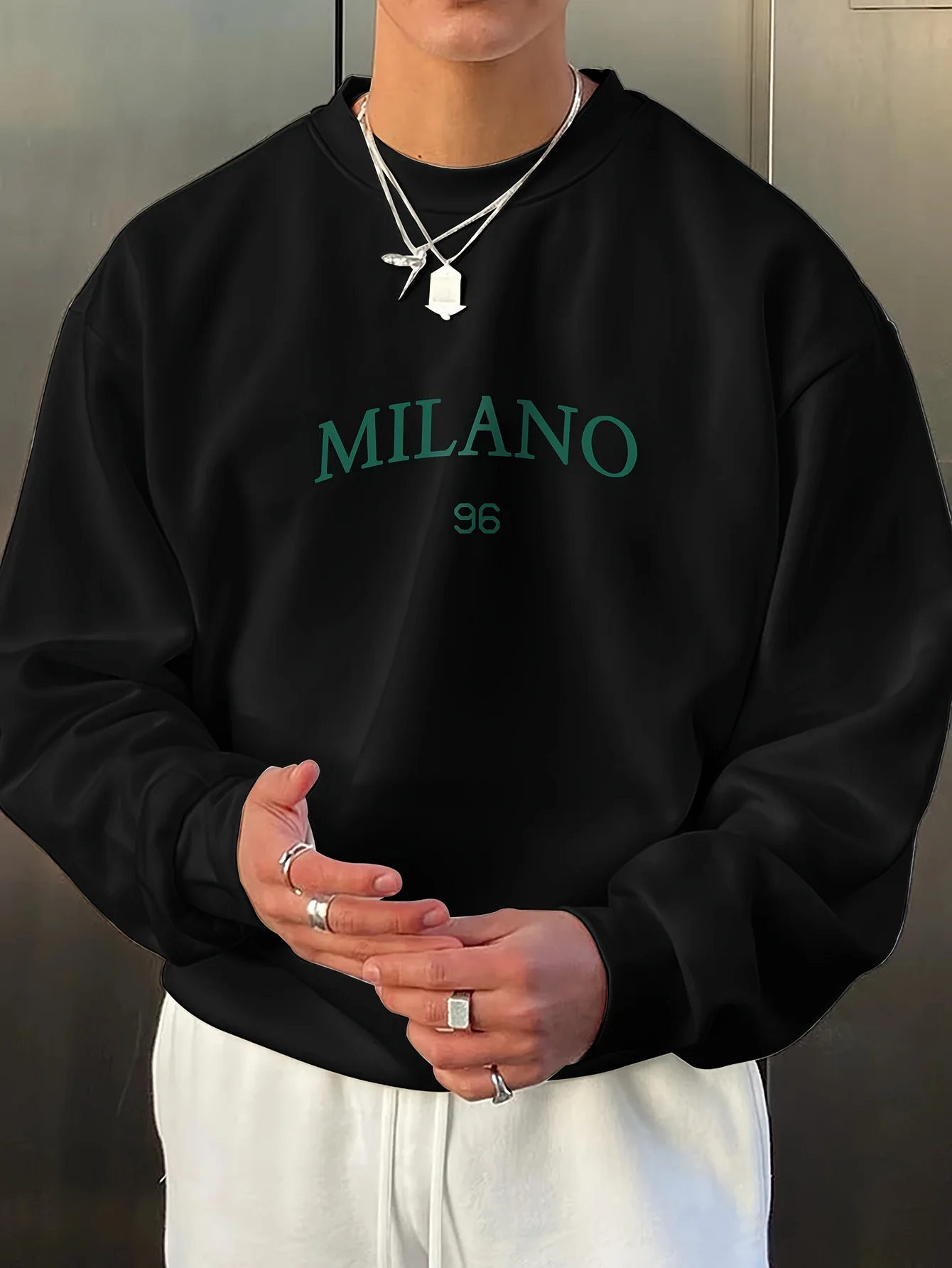 Men's Autumn and Winter Fashionable Casual Loose MILANO 96 Print Fleece Pullover Long-Sleeved Round-Neck Sweatshirt