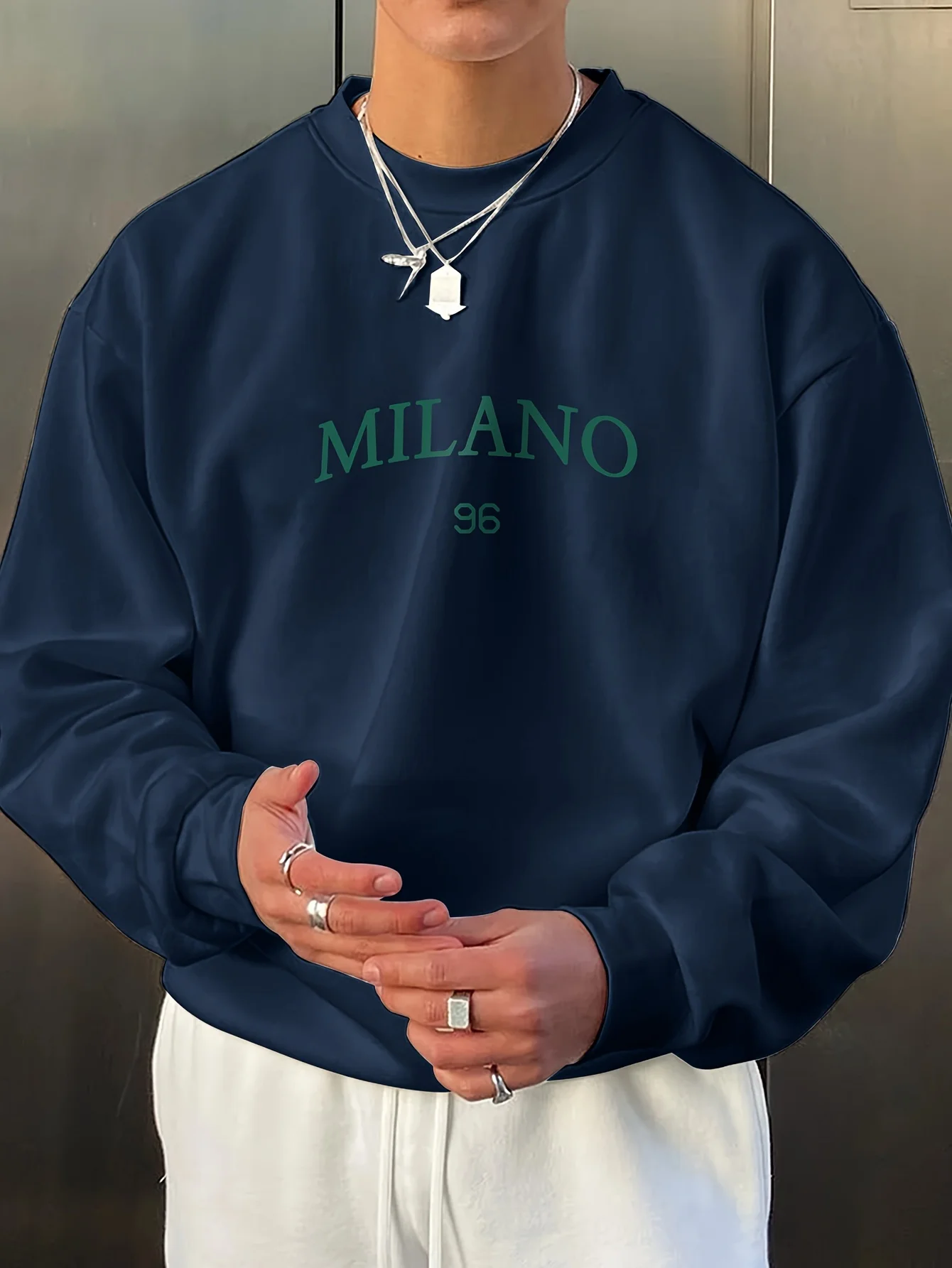 Men's Autumn and Winter Fashionable Casual Loose MILANO 96 Print Fleece Pullover Long-Sleeved Round-Neck Sweatshirt
