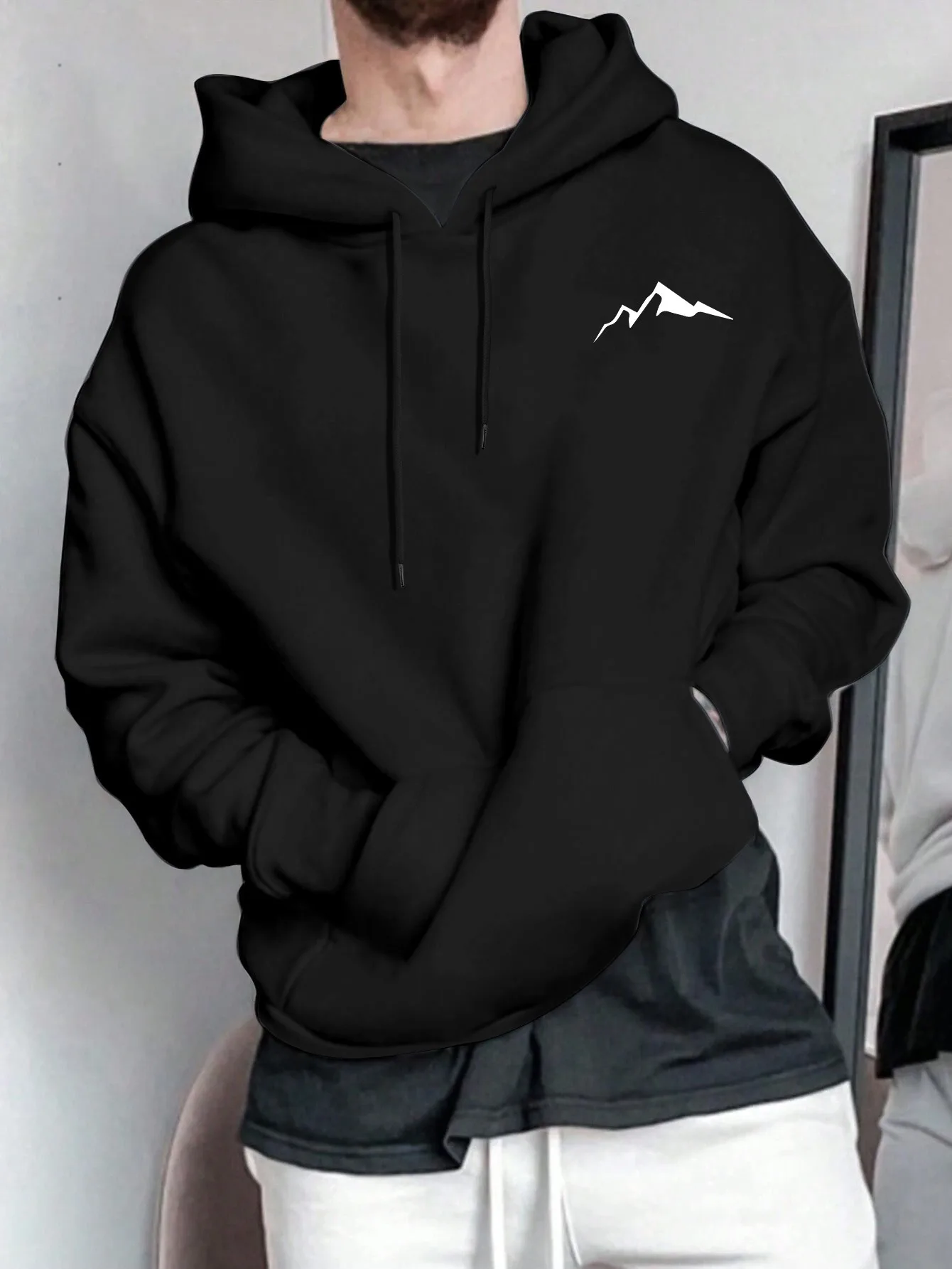 Men's Autumn and Winter Casual Fashion Loose Mountain Graphic Print Long Sleeved Hooded Sweatshirt Warm Pullover