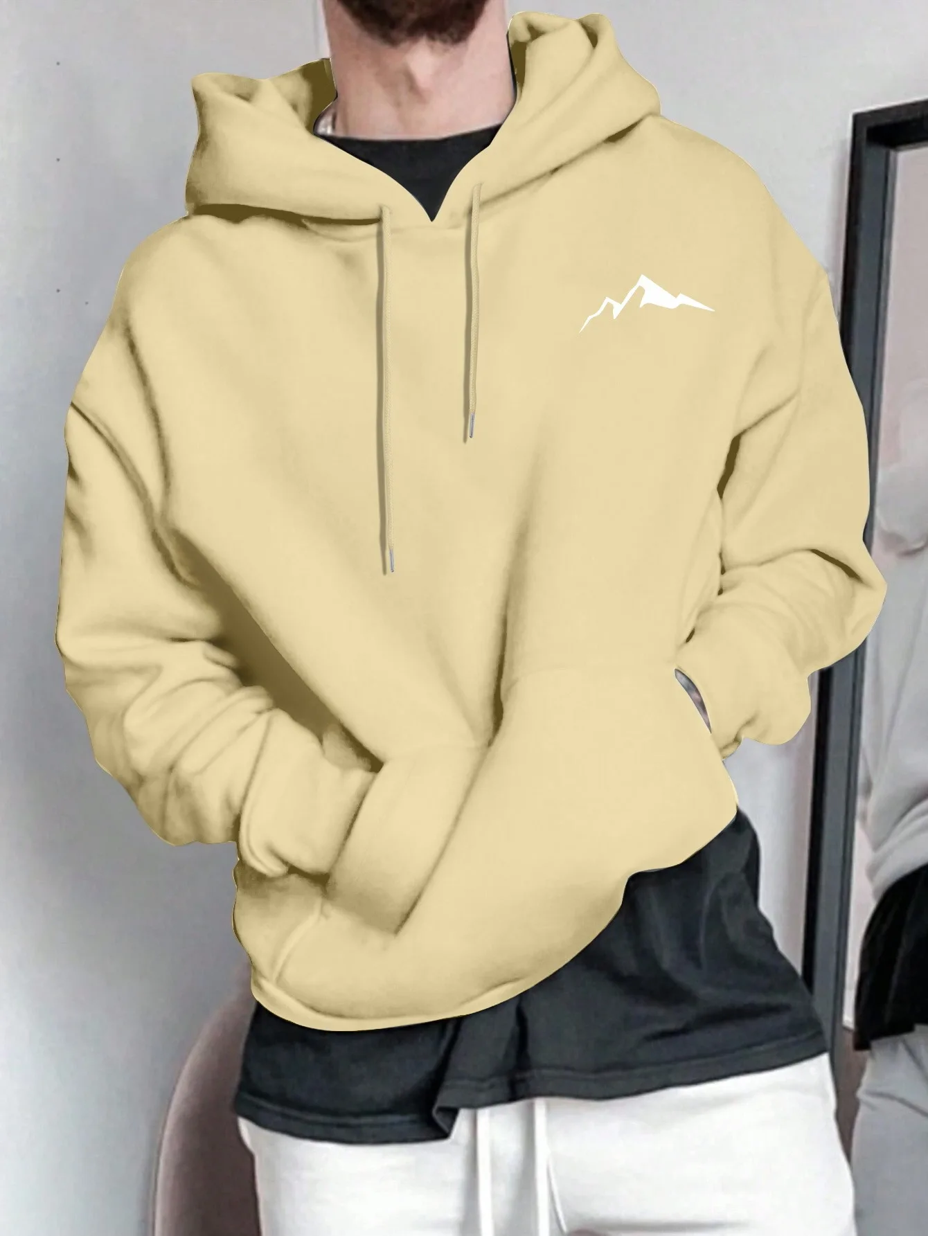 Men's Autumn and Winter Casual Fashion Loose Mountain Graphic Print Long Sleeved Hooded Sweatshirt Warm Pullover