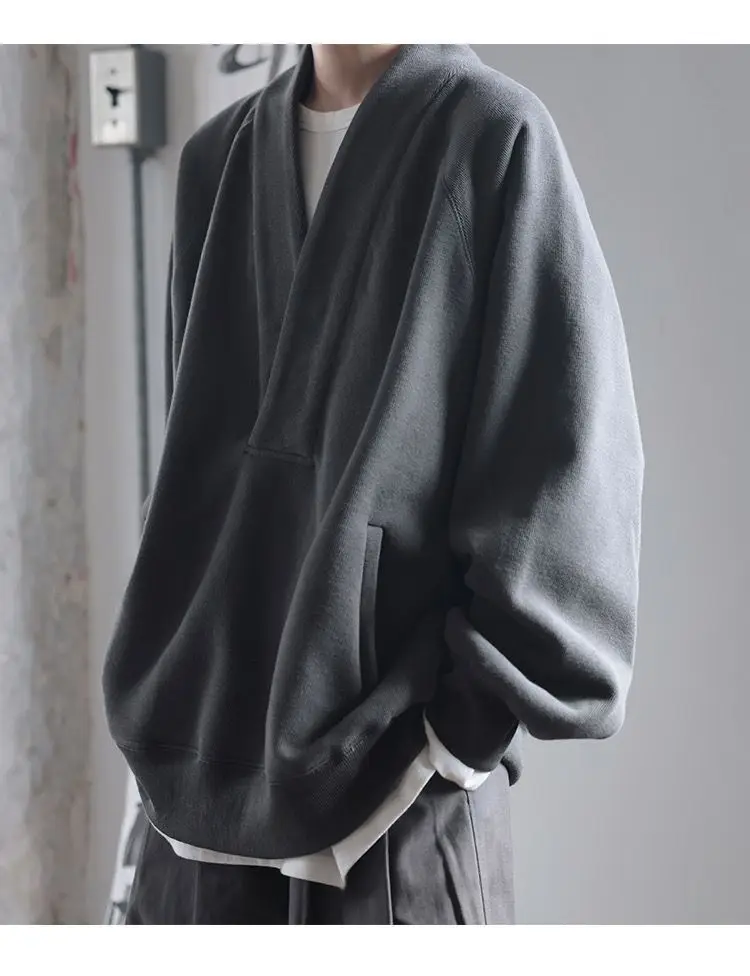 2023 New Spring and Autumn Fashion Simple Trendy Men's V-Neck Loose Casual Small Puppy Handsome Lazy Men's Oversize Sweater