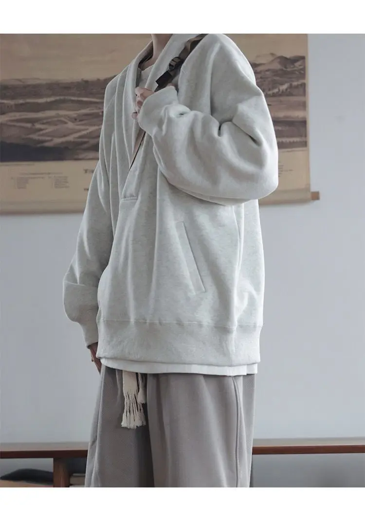 2023 New Spring and Autumn Fashion Simple Trendy Men's V-Neck Loose Casual Small Puppy Handsome Lazy Men's Oversize Sweater