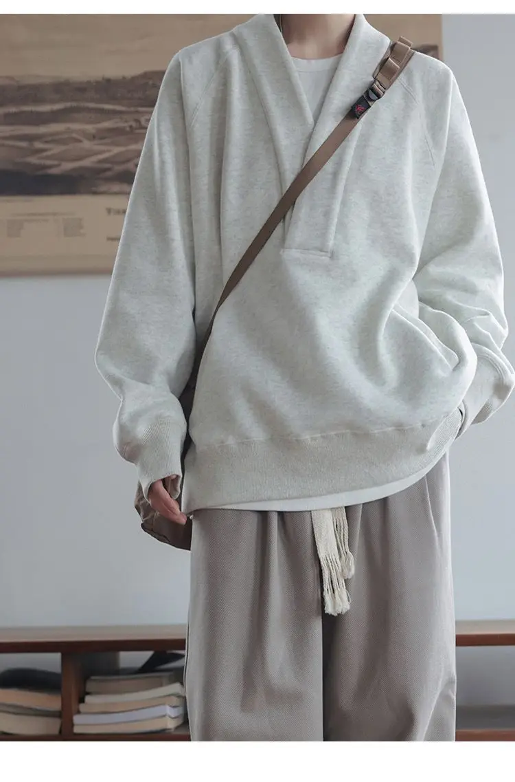 2023 New Spring and Autumn Fashion Simple Trendy Men's V-Neck Loose Casual Small Puppy Handsome Lazy Men's Oversize Sweater