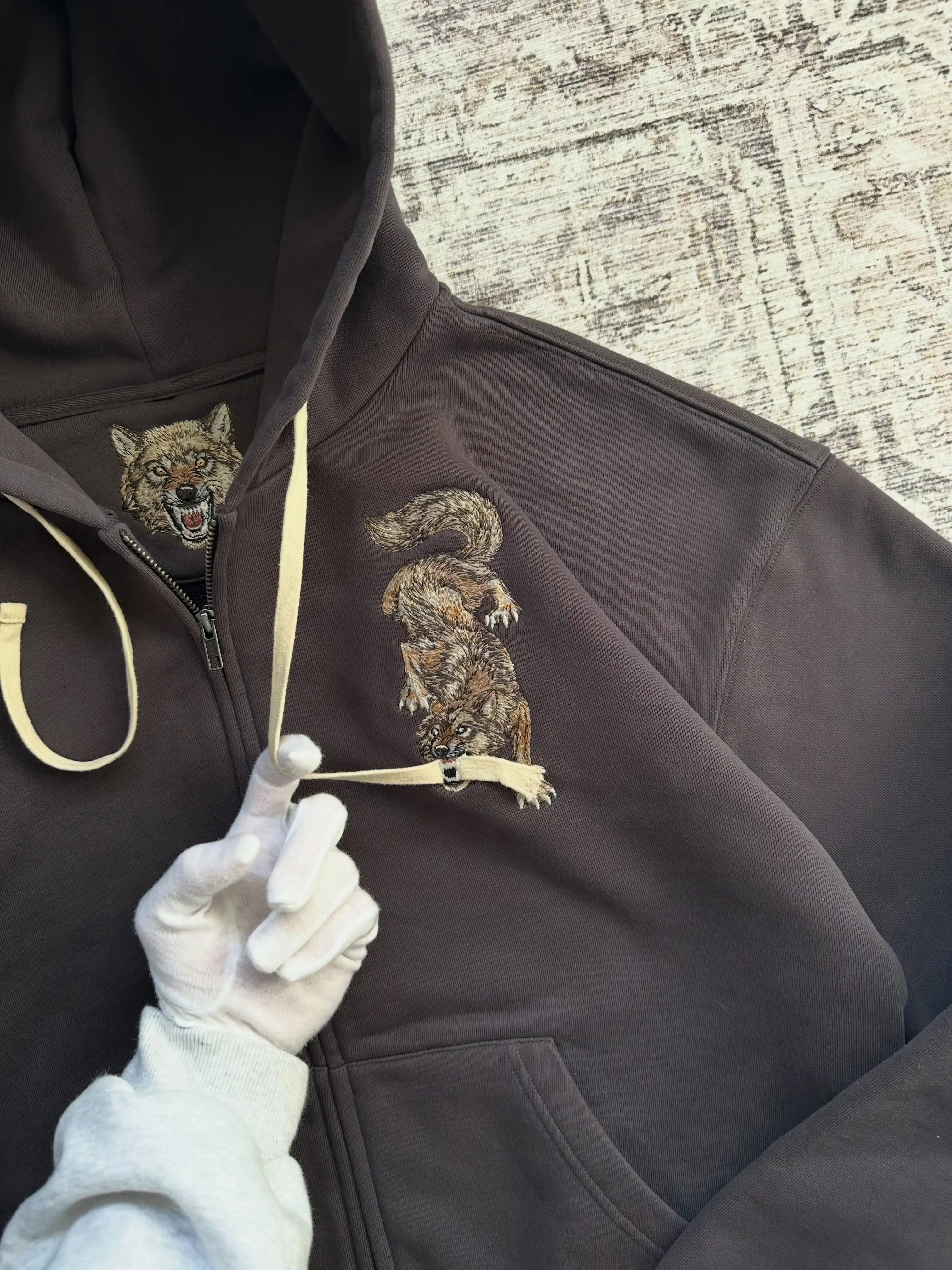 Y2K Wolf Embroidery Vintage Full Zip Oversized Loose Hoodie Sweatshirt for Men and Women Harajuku Trendy Casual Street Style