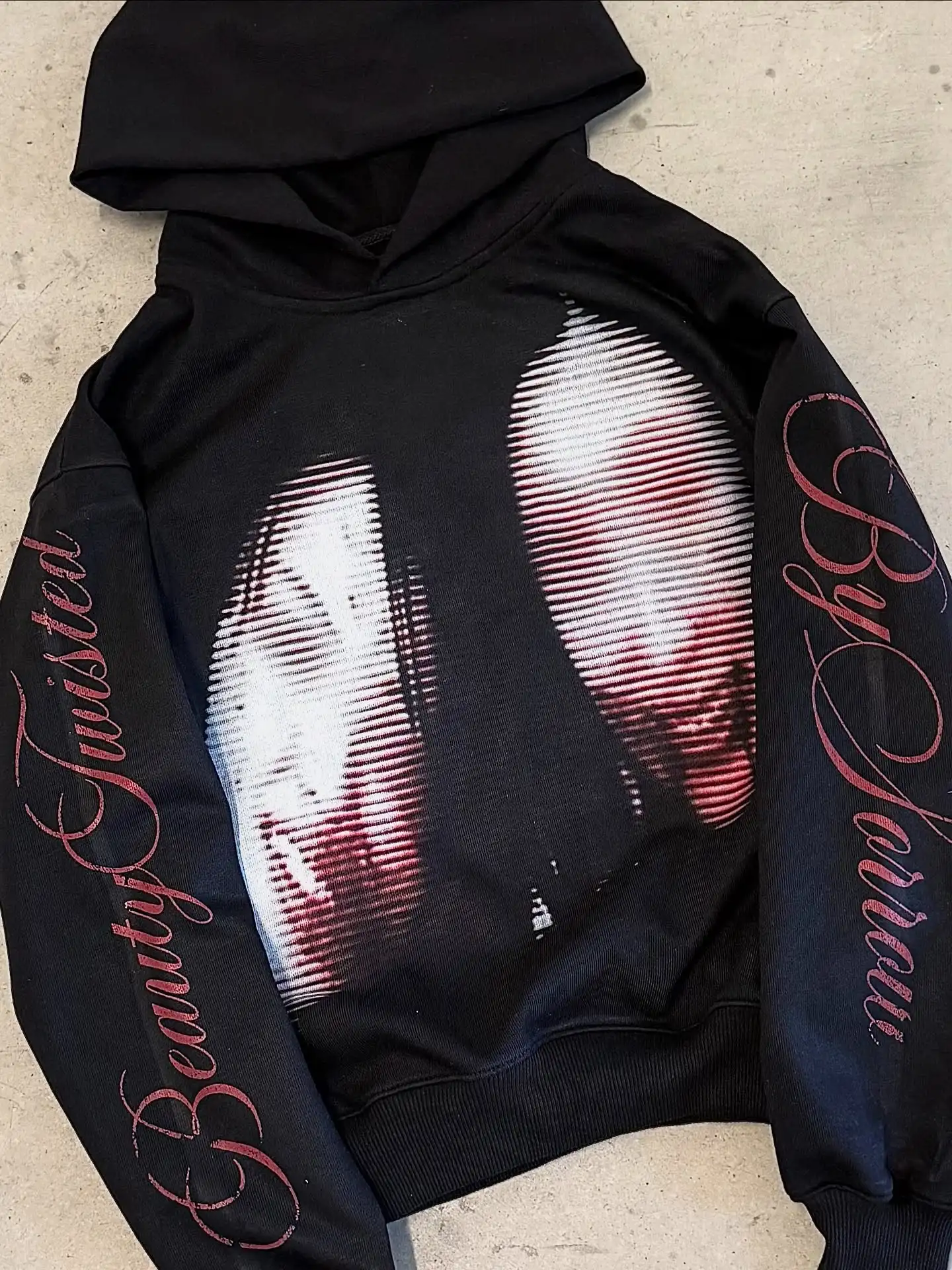 Harajuku Y2k Casual Uncanny Beauty Hoodies Women Grunge Streetwear Sweatshirt Tops Oversized Hoodie Goth Tracksuit Men Clothing
