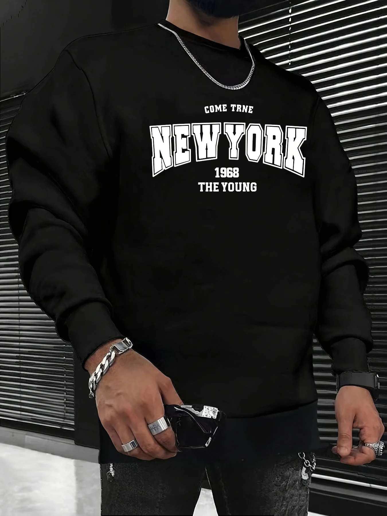 Men's Autumn and Winter Fashionable Casual Loose New York Letter Graphic Printed Long-Sleeved Round-Neck Sweatshirt
