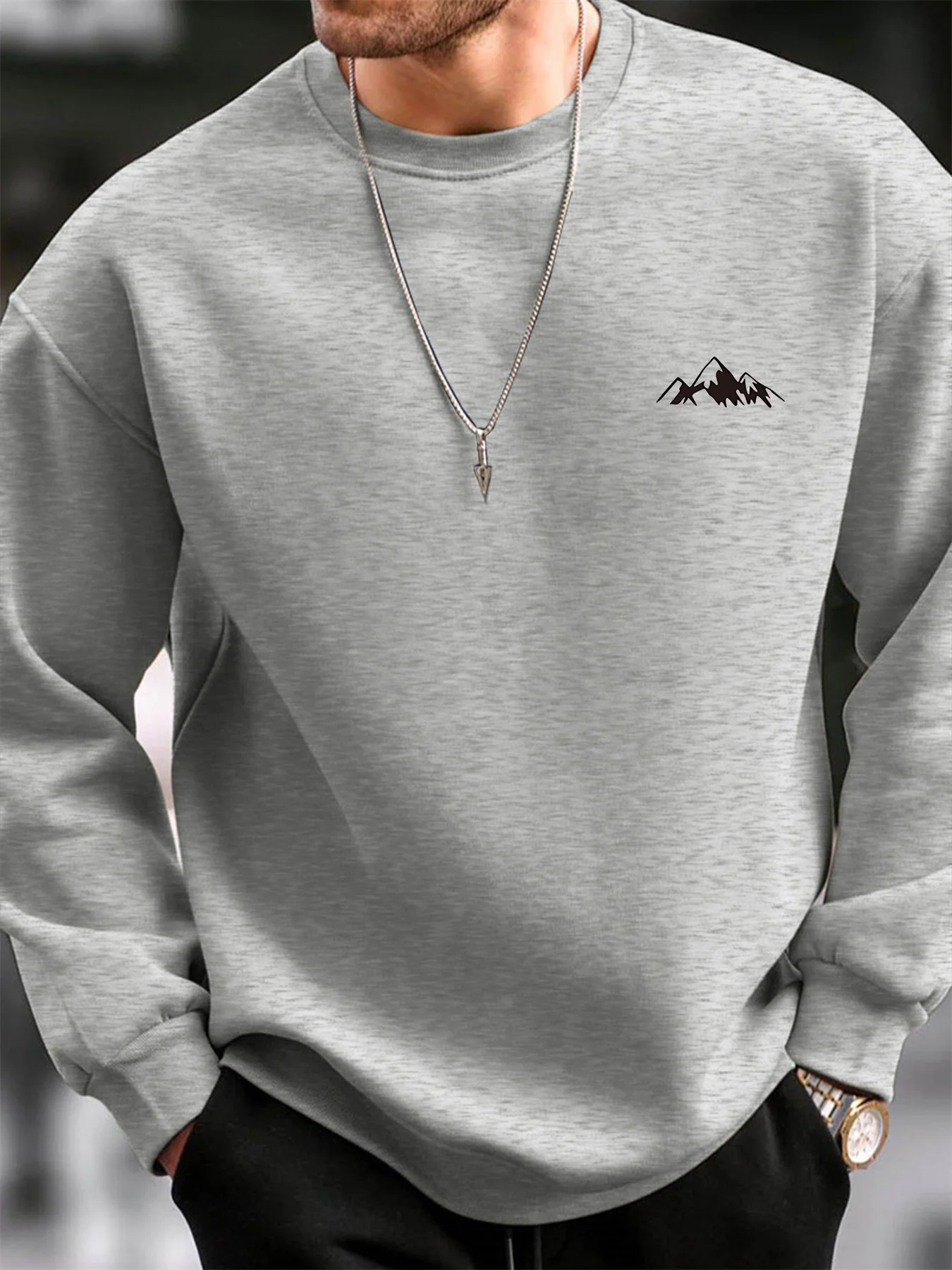 Men's Autumn and Winter Fashionable Casual Loose Mountain Graphic Print Long Sleeved Round Neck Sweatshirt