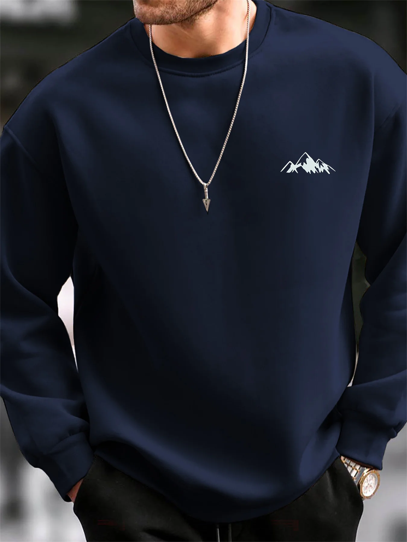 Men's Autumn and Winter Fashionable Casual Loose Mountain Graphic Print Long Sleeved Round Neck Sweatshirt