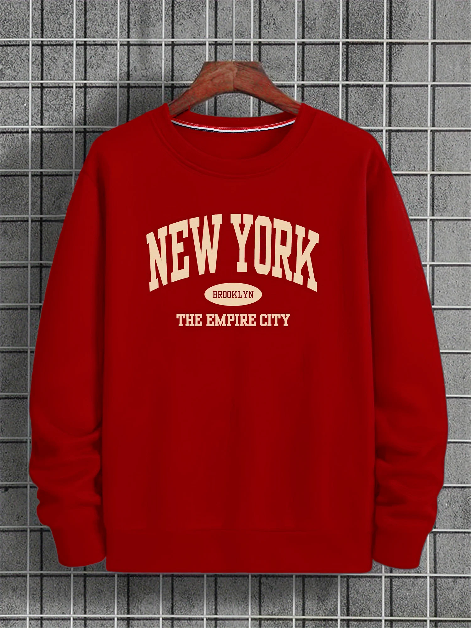Men's Autumn and Winter Fashionable Casual Loose Fit New York Letter Pattern Printed Long Sleeved Round Neck Sweatshirt