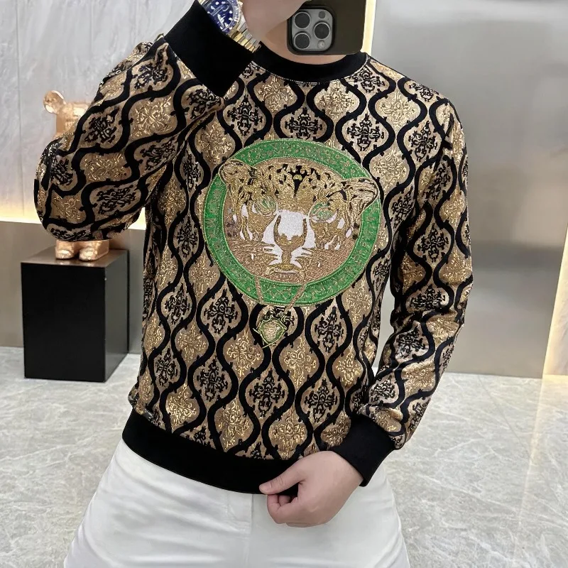 Autumn Long Sleeved Velvet Long Sleeved Casual T-shirt Men Sweatshirt Heavy Industry Sequin Social Harajuku Sweatshirt Pullover