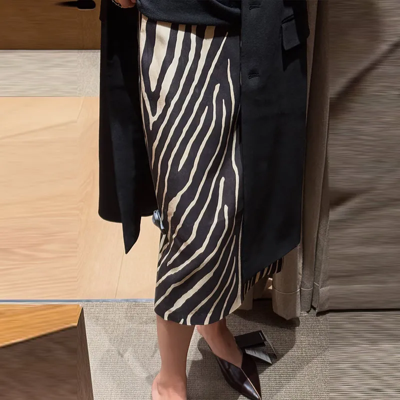 Zebra Striped Printing Midi Skirts Women High Waist Straight Skirt Female 2026 Autumn New Chic Fashion Casual Street Lady Outfit