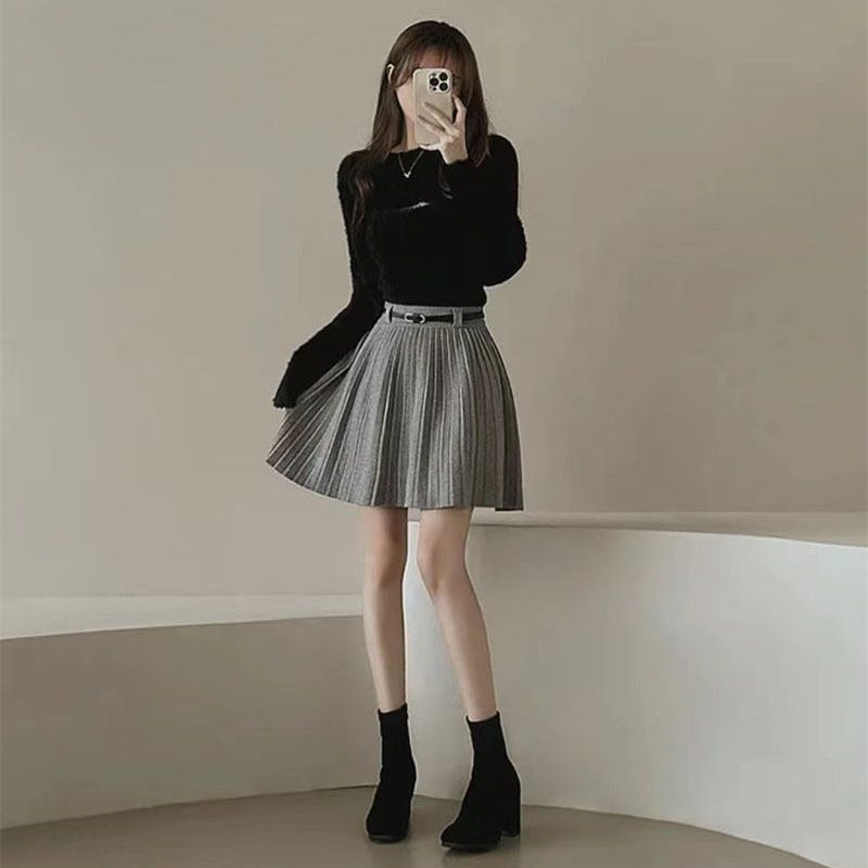 Autumn Winter Knitted Pleated Skirts Women Korean Fashion High Waist A-Line Skirts Ladies Elegant Streetwear Gray Mini Skirt