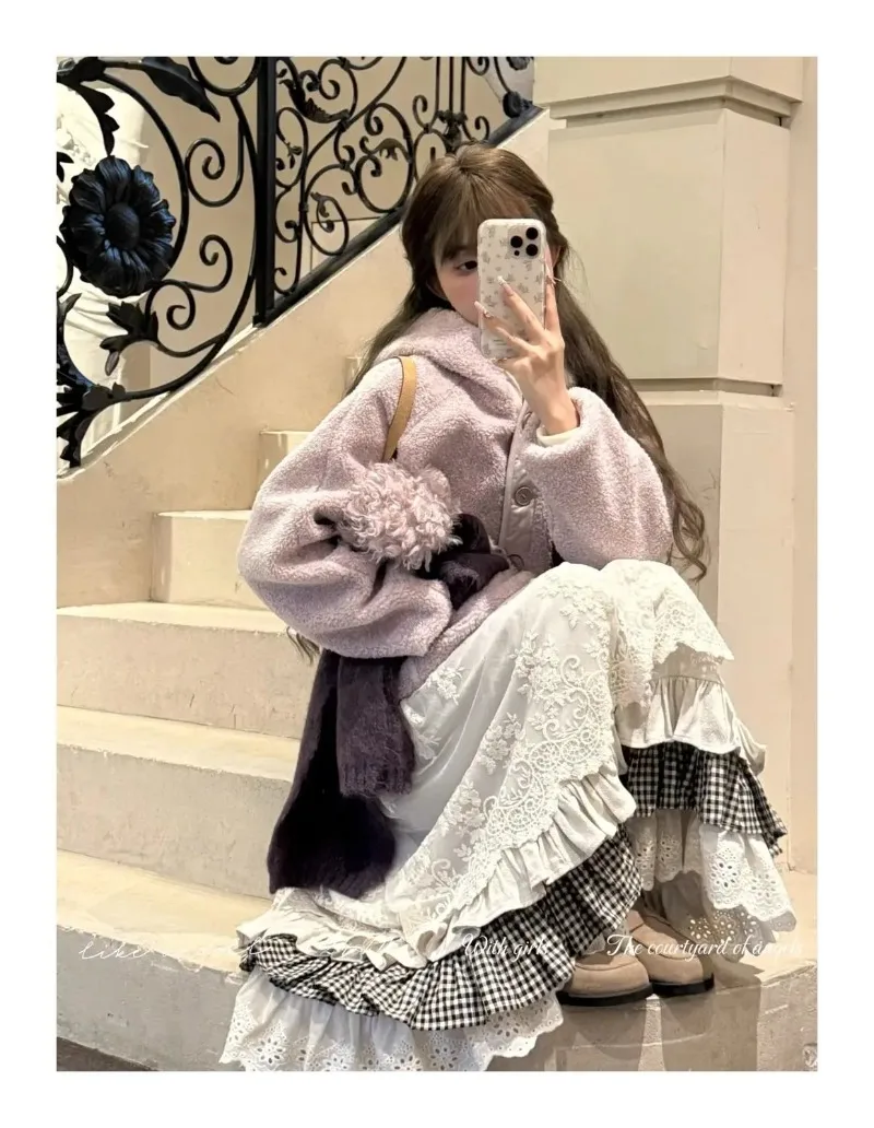 Women Sweet Vintage Mori Girl Style High Waist Splicing Plaid Long Skirt Winter New Korean Fashion Beige Lace Kawaii Maxi Skirts