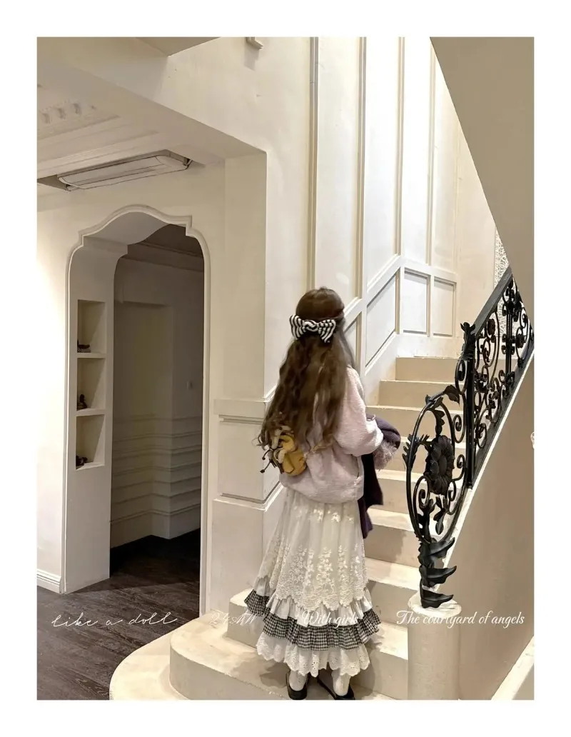 Women Sweet Vintage Mori Girl Style High Waist Splicing Plaid Long Skirt Winter New Korean Fashion Beige Lace Kawaii Maxi Skirts