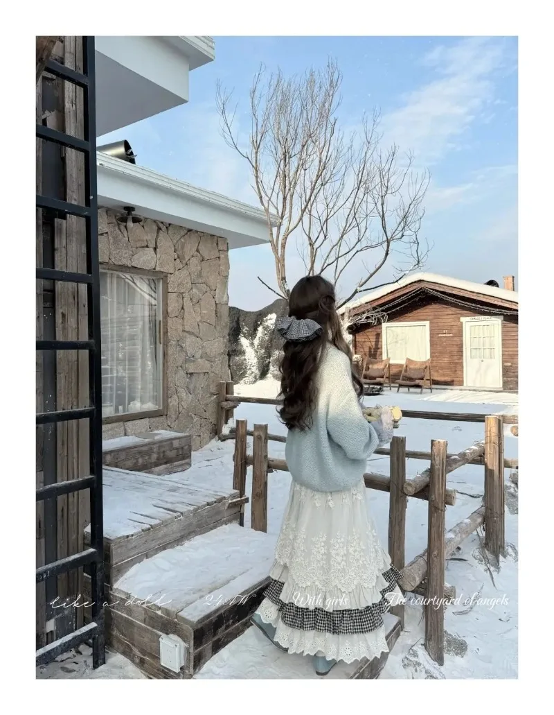 Women Sweet Vintage Mori Girl Style High Waist Splicing Plaid Long Skirt Winter New Korean Fashion Beige Lace Kawaii Maxi Skirts