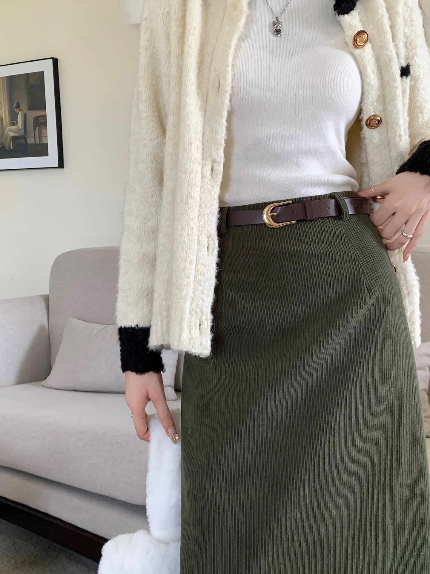 High Waist Slimming Retro Corduroy Midi Skirt Hip Concealing Straight Leg A- Line Wrap Around Skirt for Women Solid Color